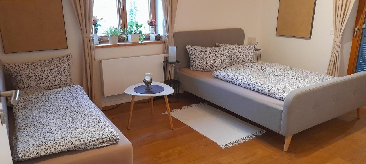 Apartment Zettler Buxheim  ภายนอก รูปภาพ